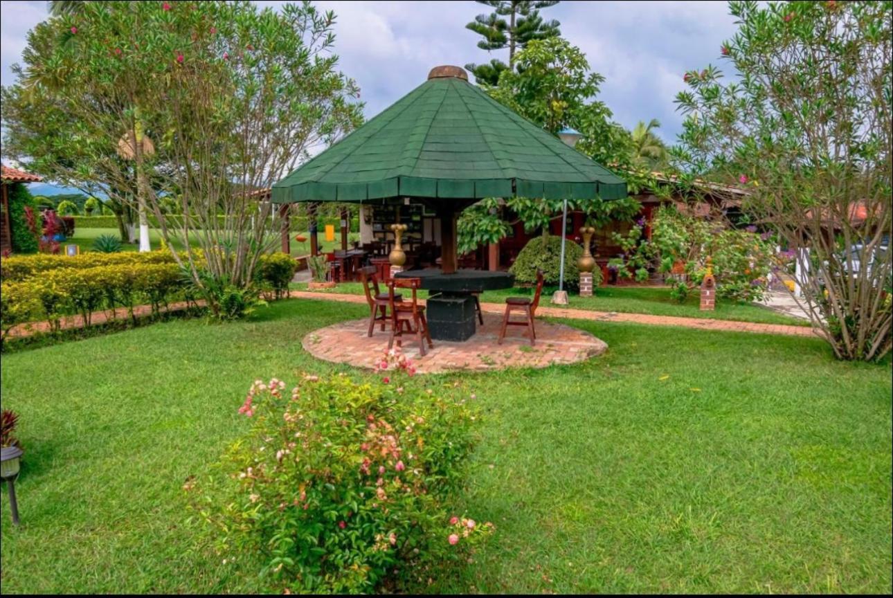Finca Hotel El Ocaso Quimbaya Exterior foto